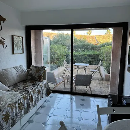 With Terrace In The Center With Ac Apartment *