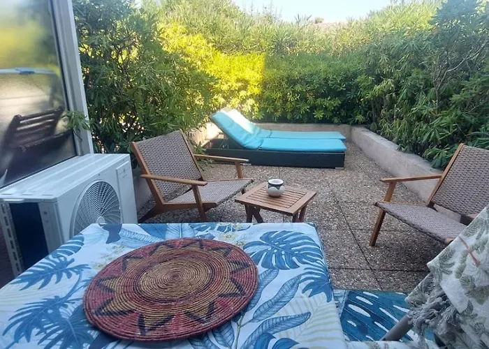 With Terrace In The Center With Ac Apartment